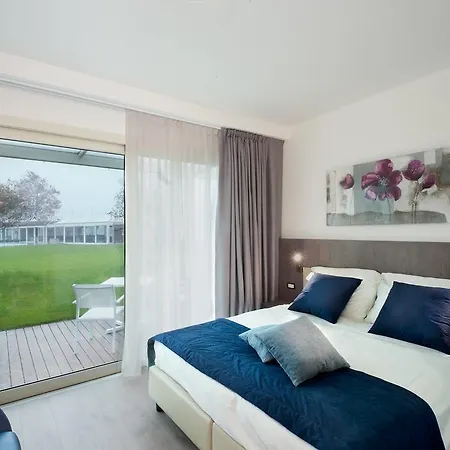 Seven Park - Adults Only Отель 4*